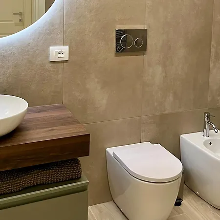 Note Di - * Βερόνα